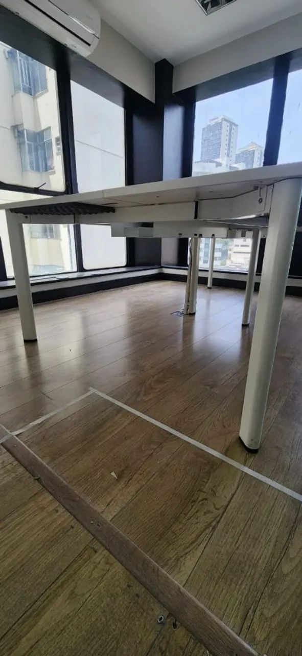 Mesa multifuncional 4 estações de trabalho.65181961339266121