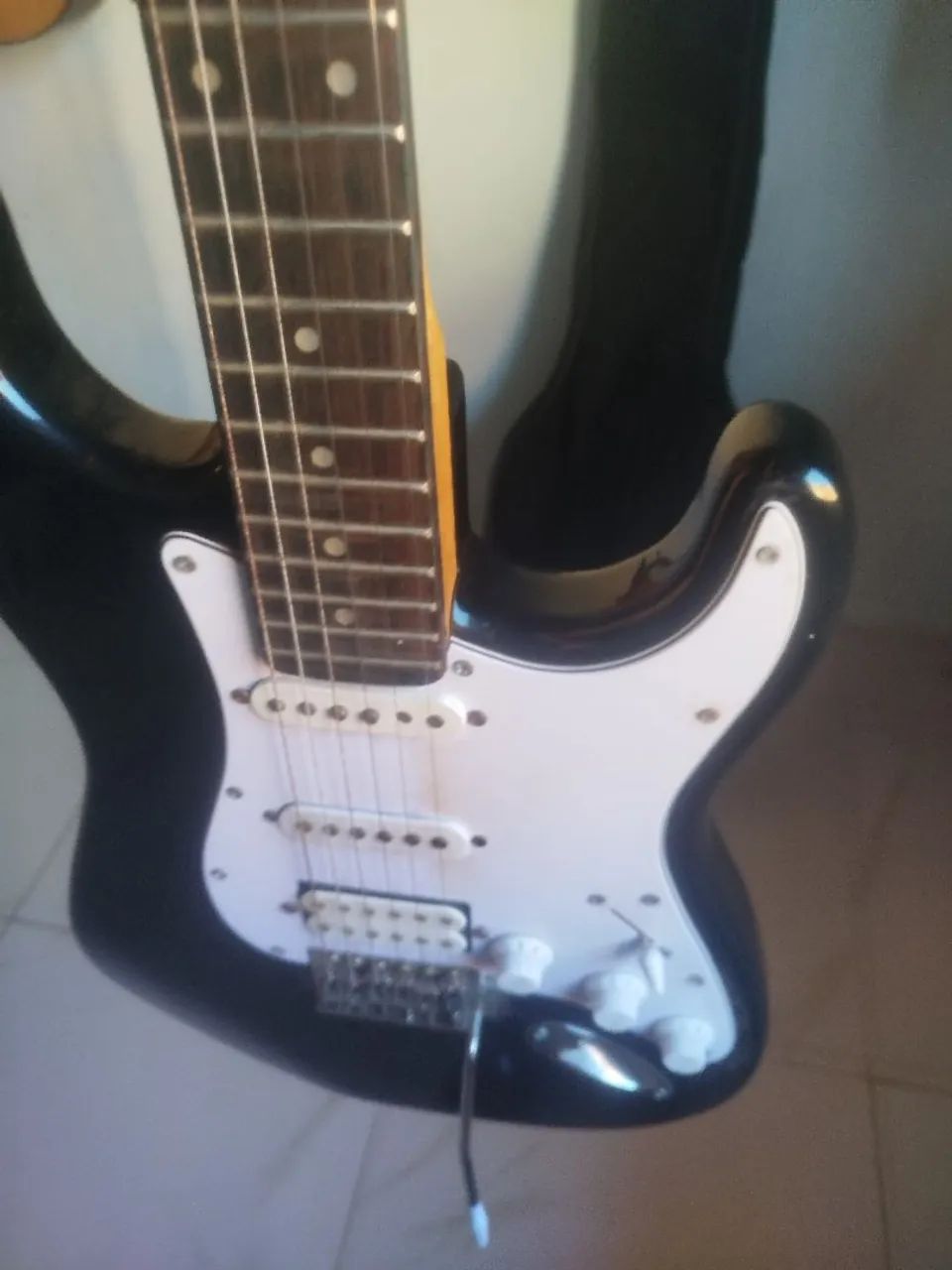 Guitarra Stratocaster - Foto 2