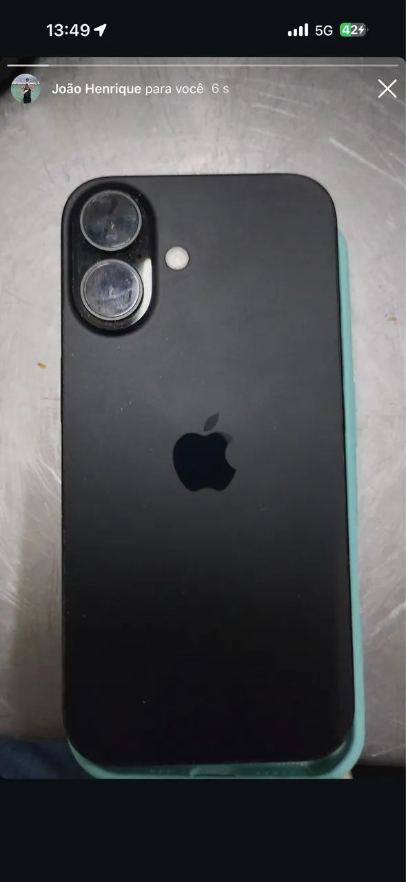 iPhone 16