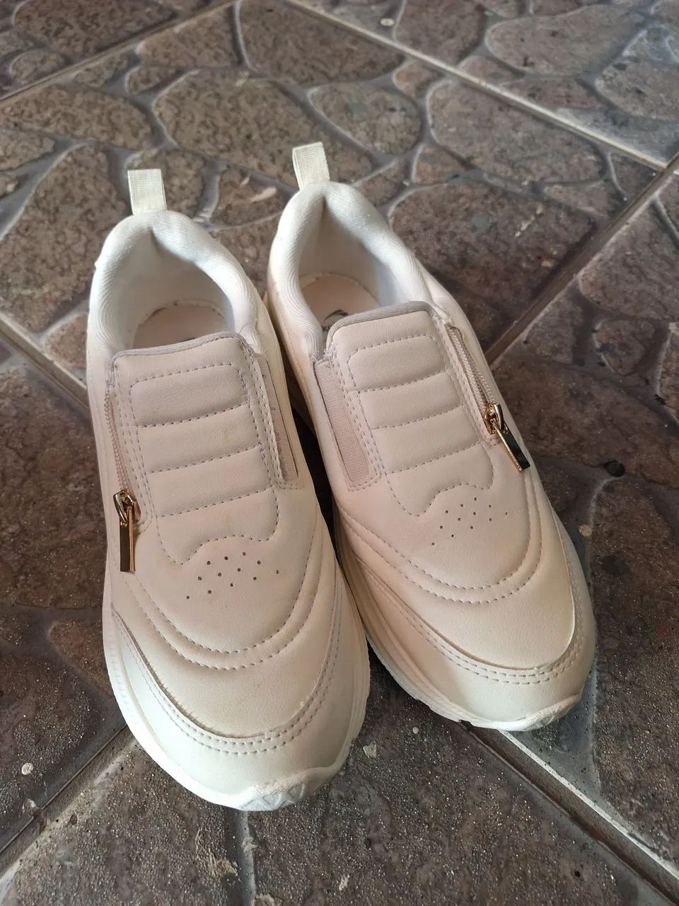 Tenis