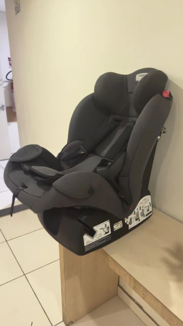 Cadeirinha Burigotto Matrix Evolution K até 25kg - Excelente Estado