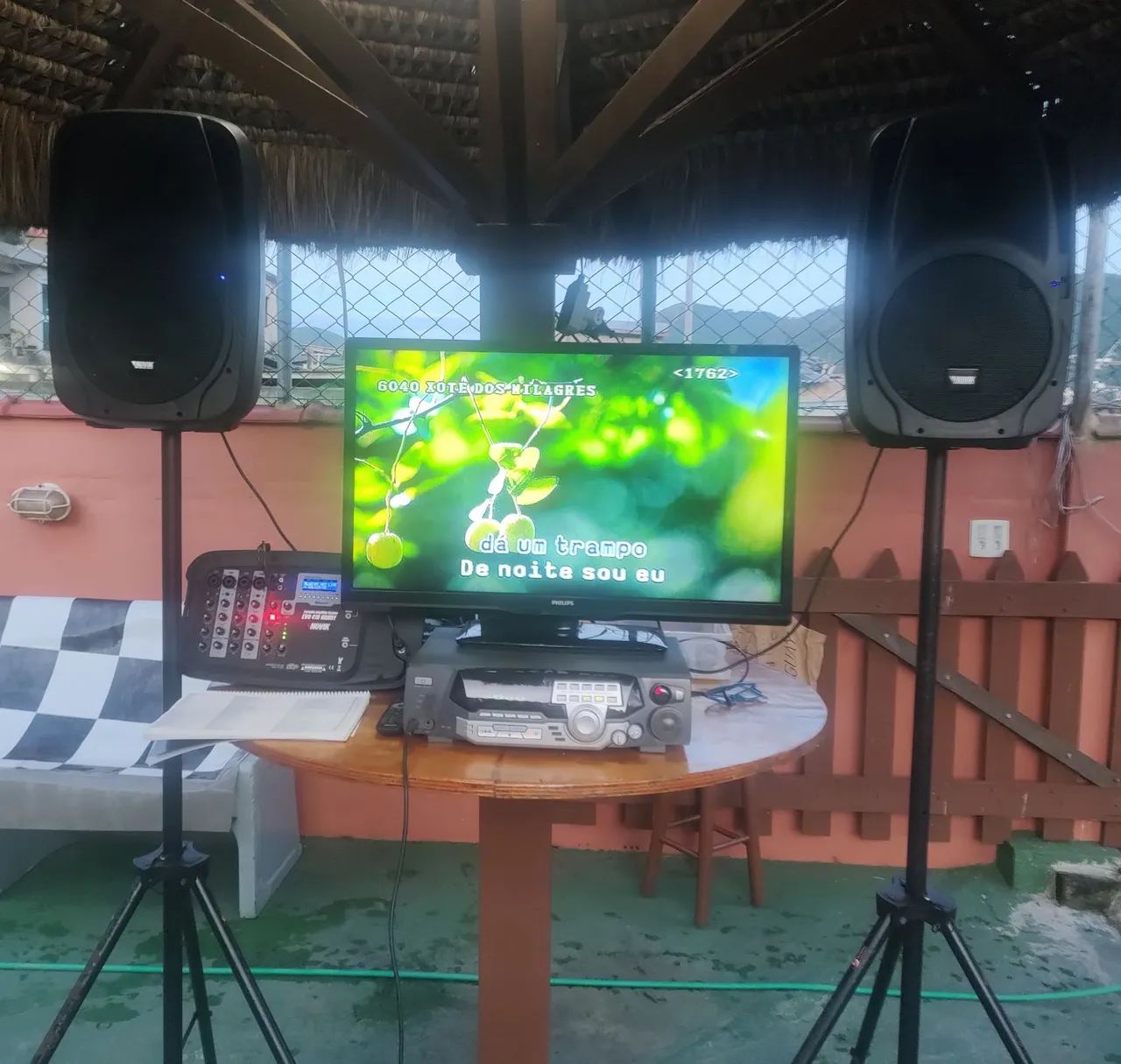 Karaoke com 200 músicas.  - Foto 3