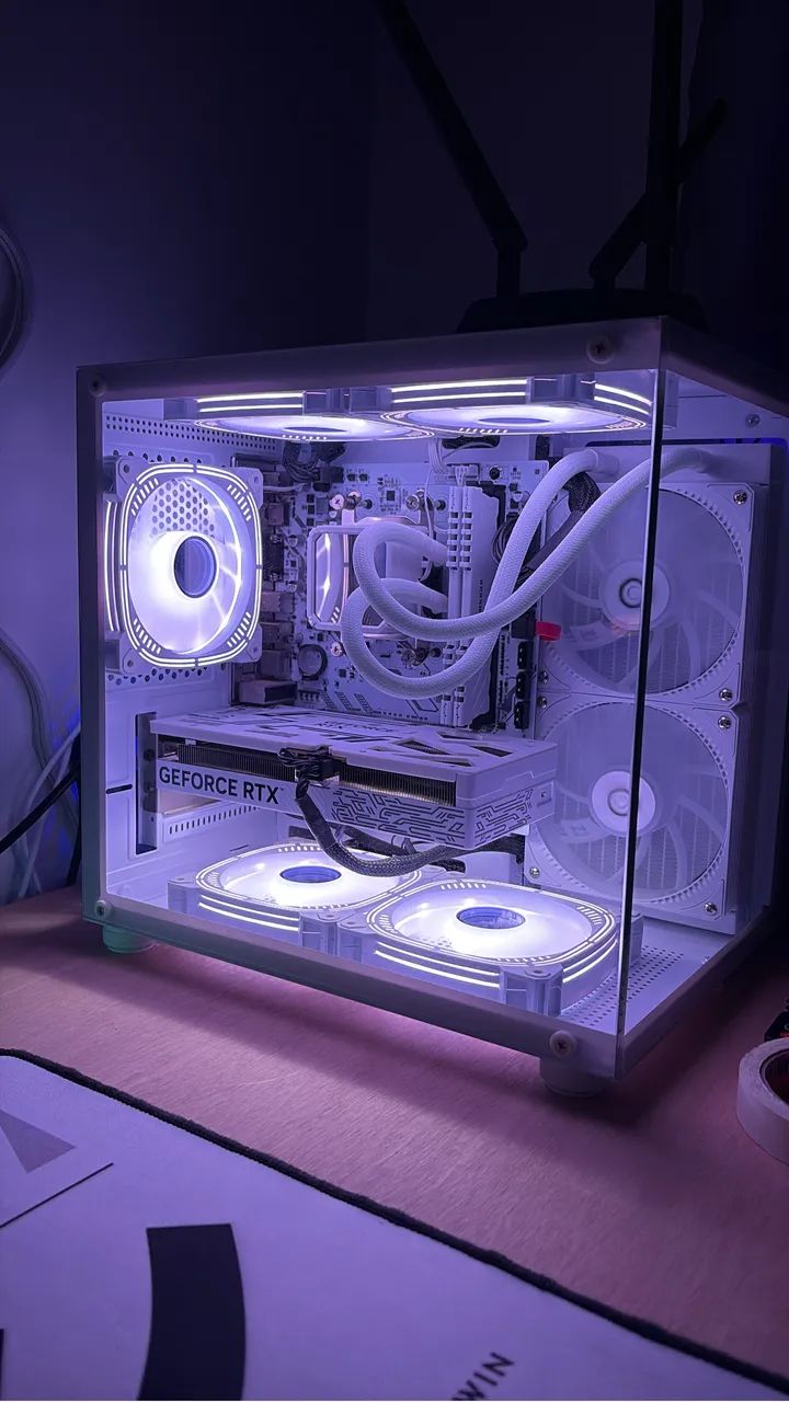 Pc gamer full white 
