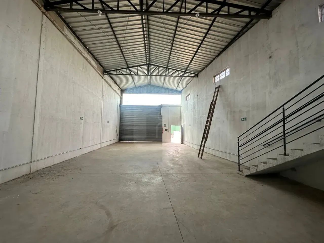 Barracão para locação no bairro Presidente Roosevelt - Foto 3