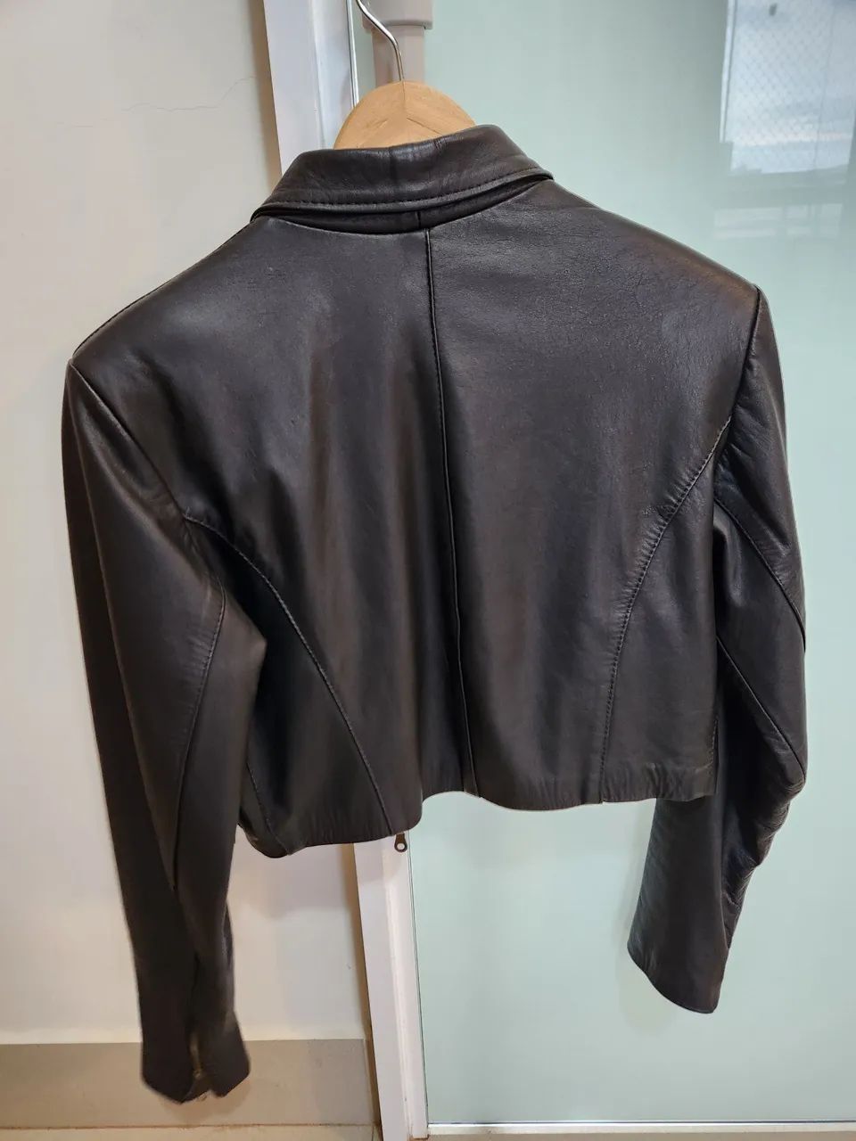 Jaqueta de couro legítimo (argentino) - Foto 4