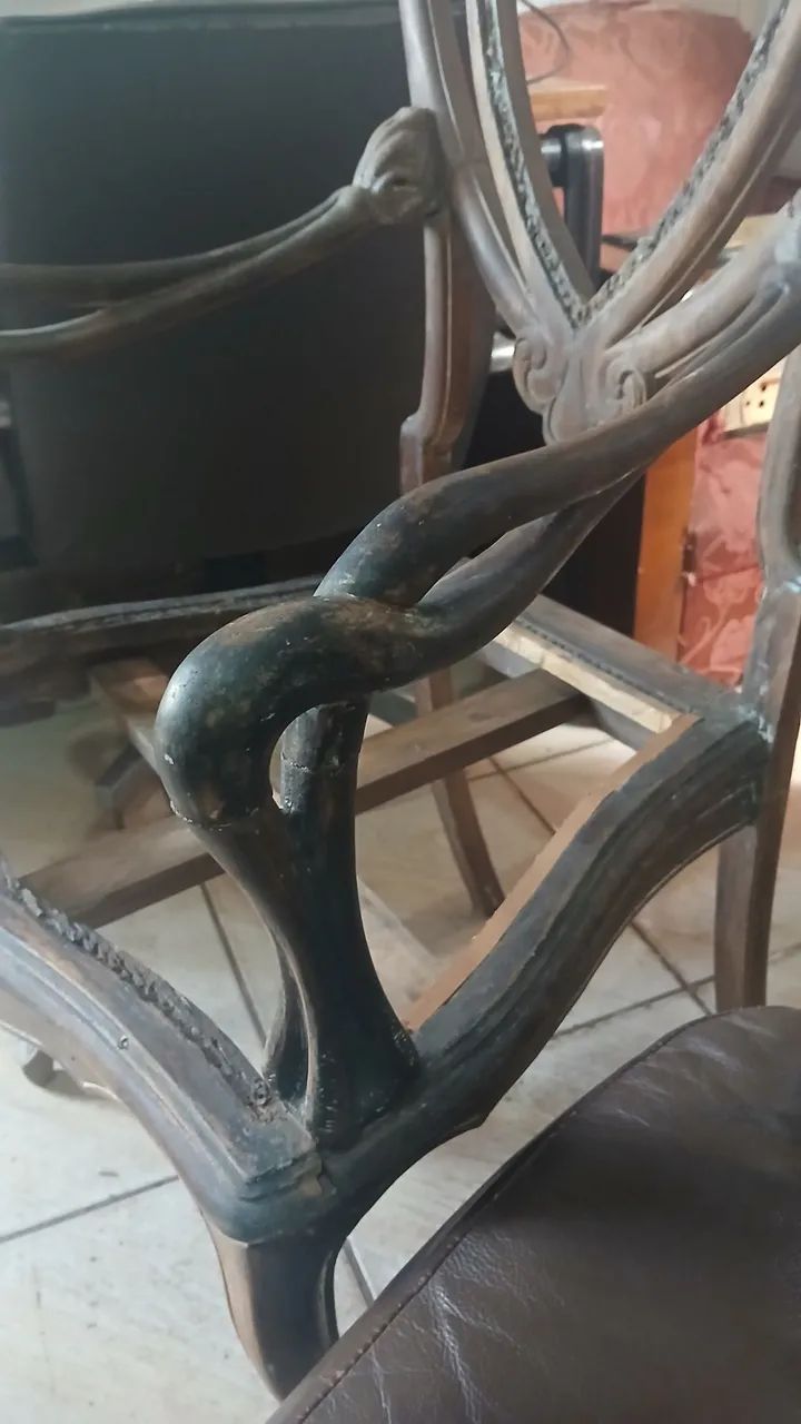 Cadeira antiga  - Foto 4