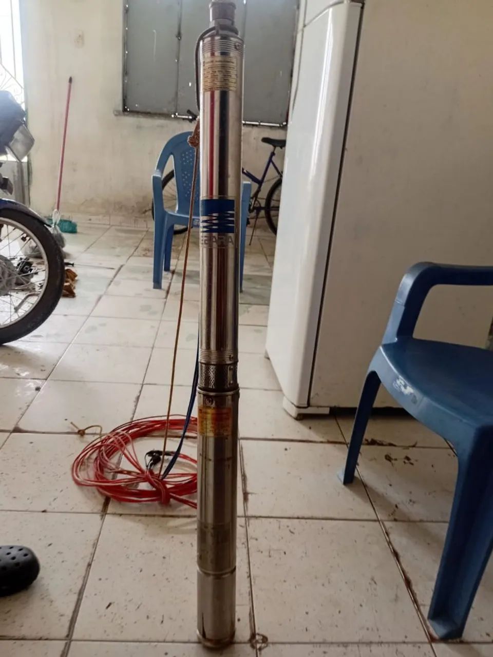 Vende-se bomba de poço e cisterna 