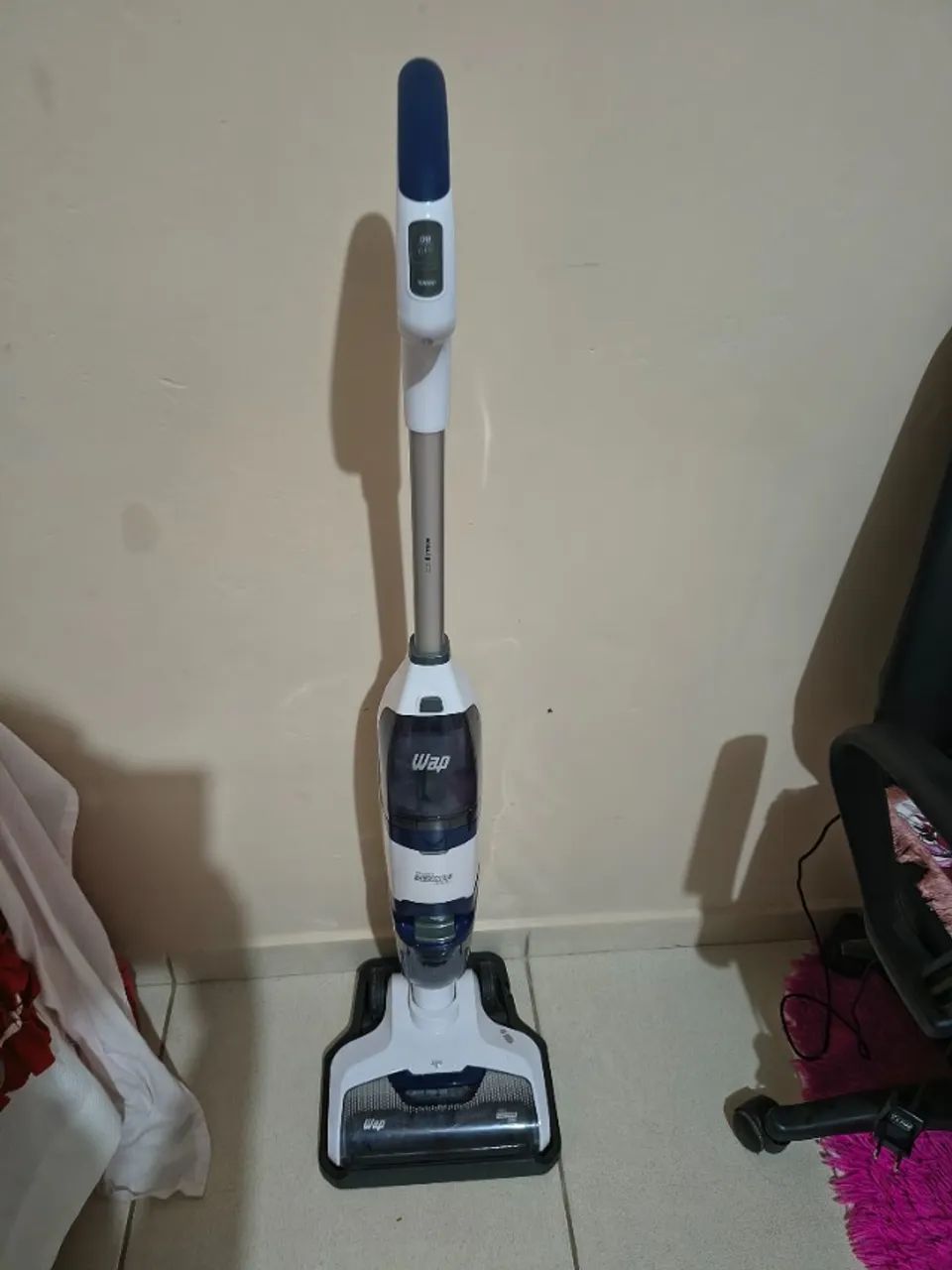 Aspirador de pó 3em1, aspira, passa pano e seca. - Foto 3