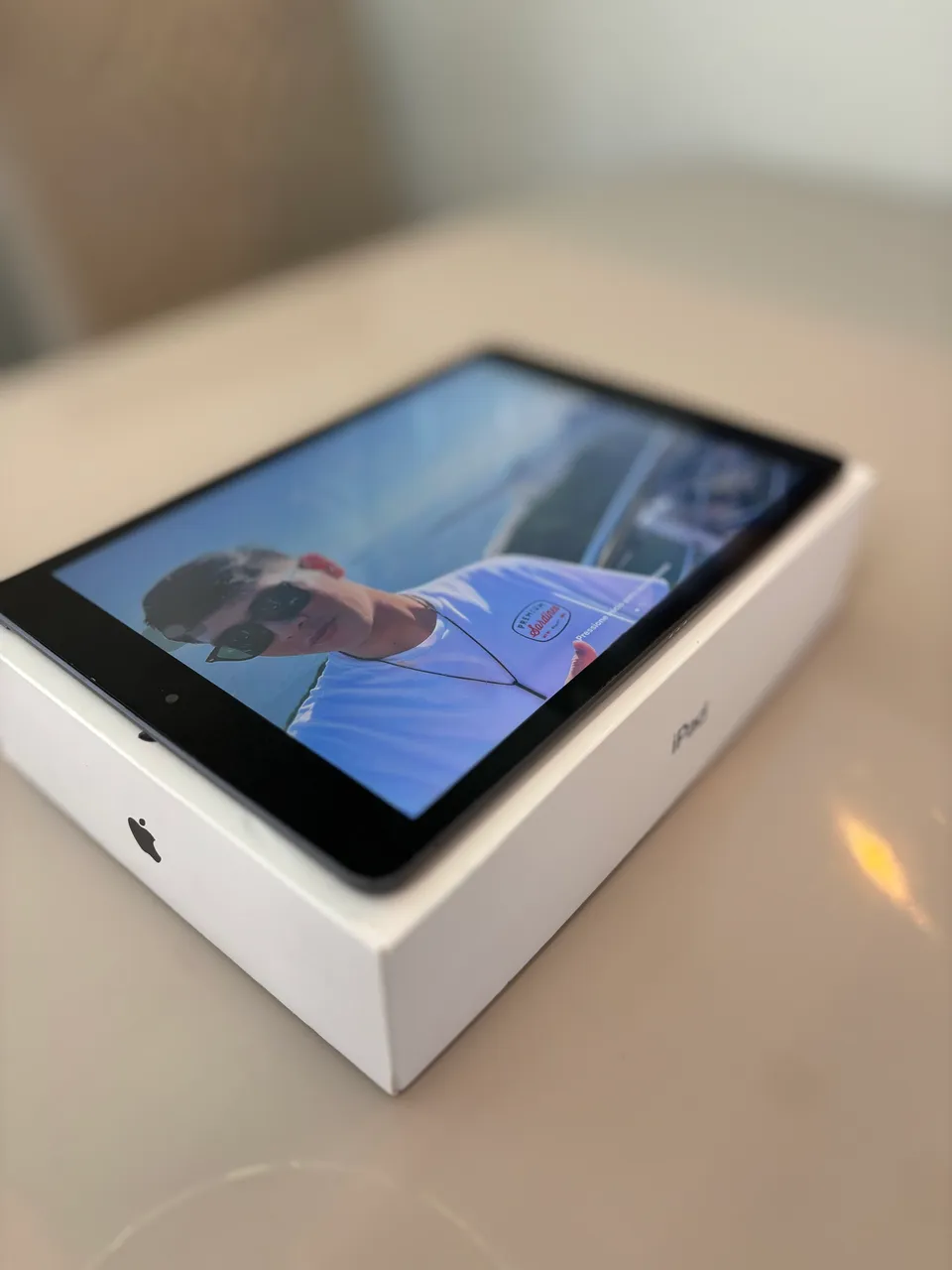 Apple iPad 9,7