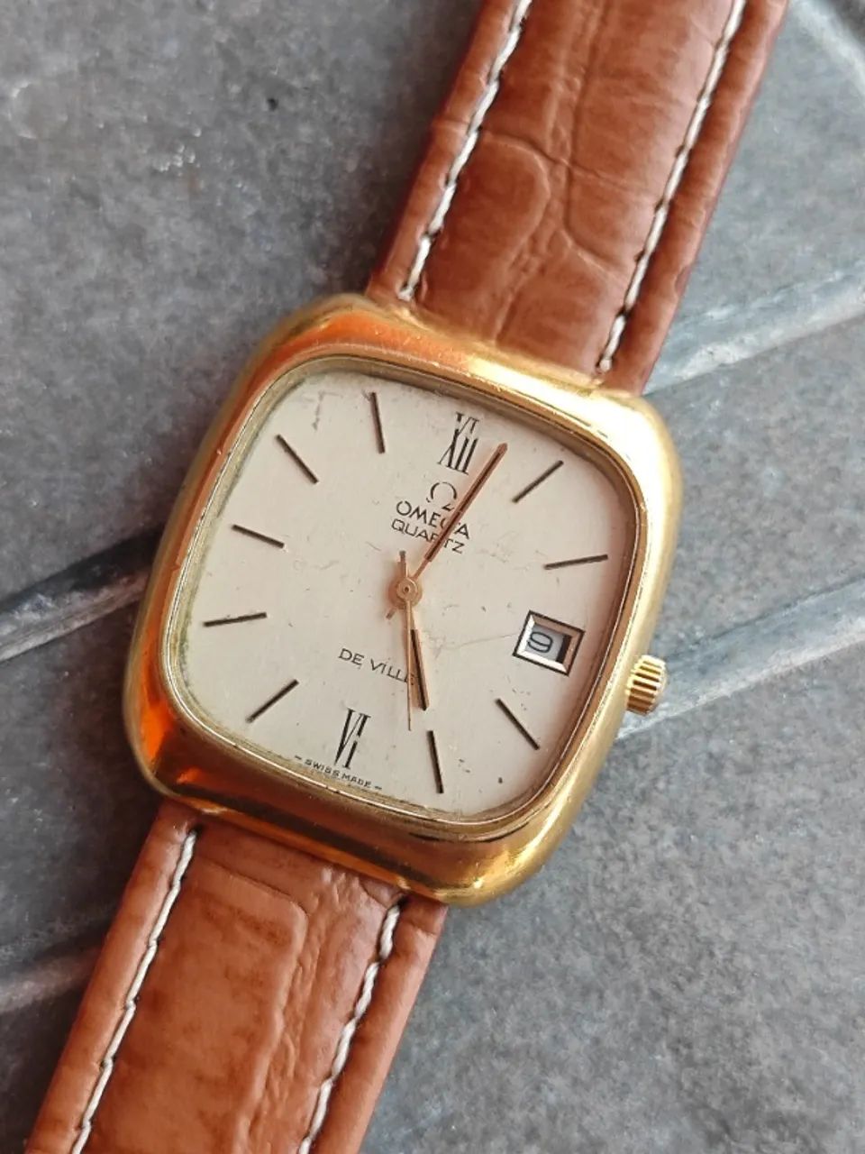 Relógio Omega Deville quartz 