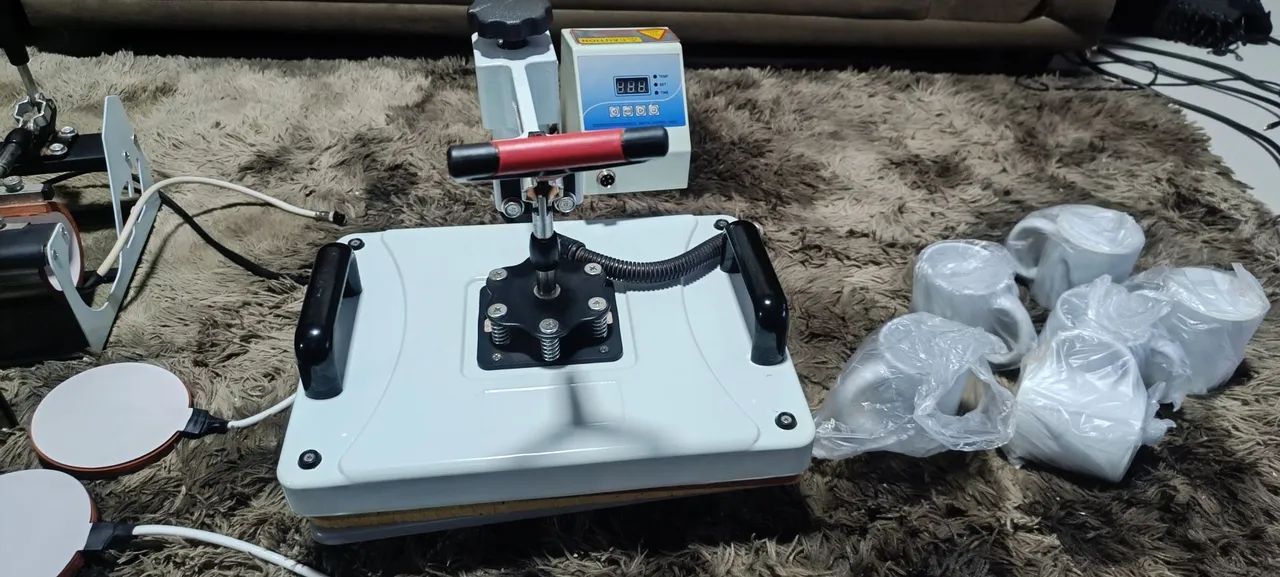 Máquina de sublimação, canecas, camisetas e bones - Foto 3