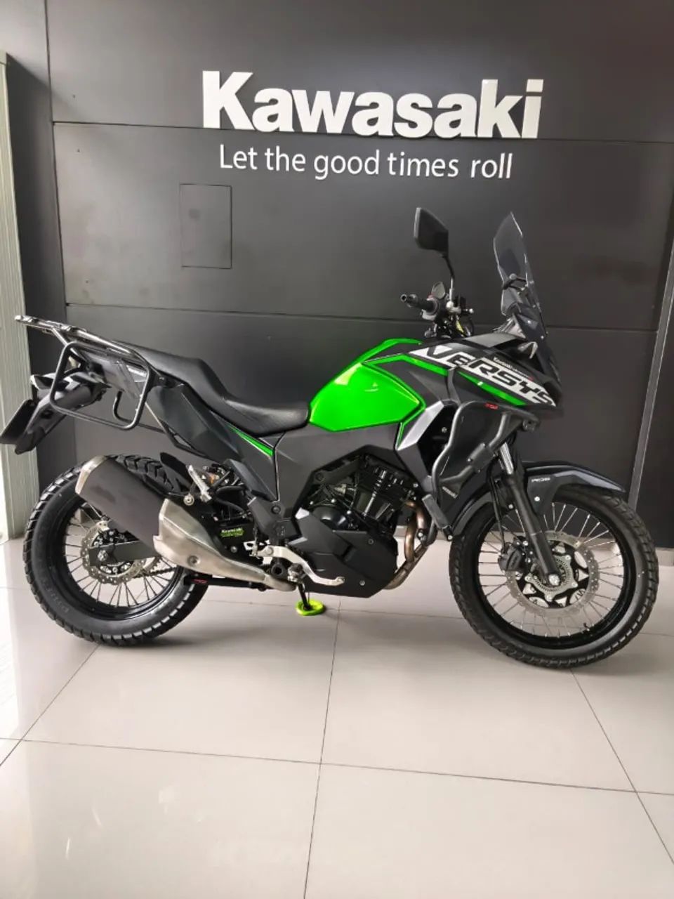 VERSYS 300 2025 - Foto 3