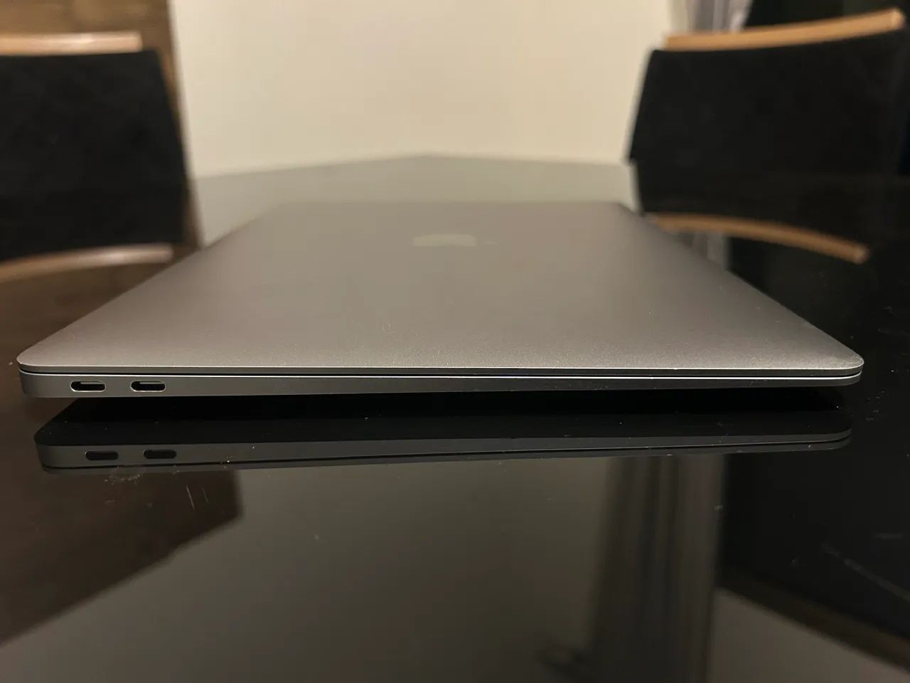 美品MacBook Air 2020 A2337 最新OS Tahoe 100% Apple Macbook Air M1 2020 A2337 Ouro 13 2560 Px X 1600 Px Apple M1