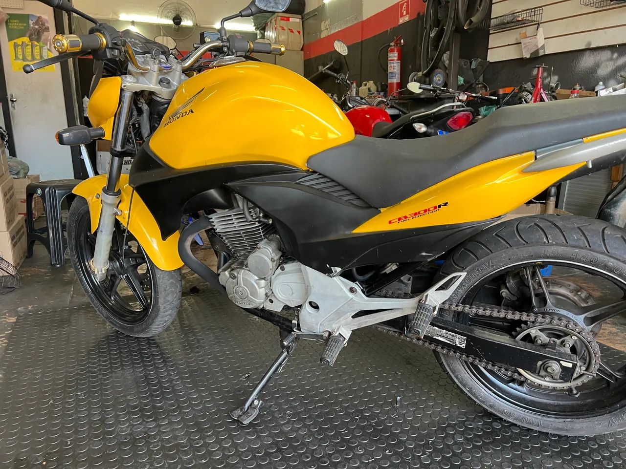 CB 300  2012 - Foto 3