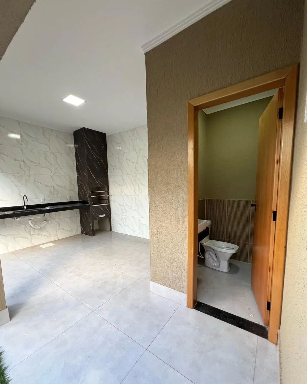 Casa 2/4 C Suite No Setor Barcelos Em Trindade - Foto 5