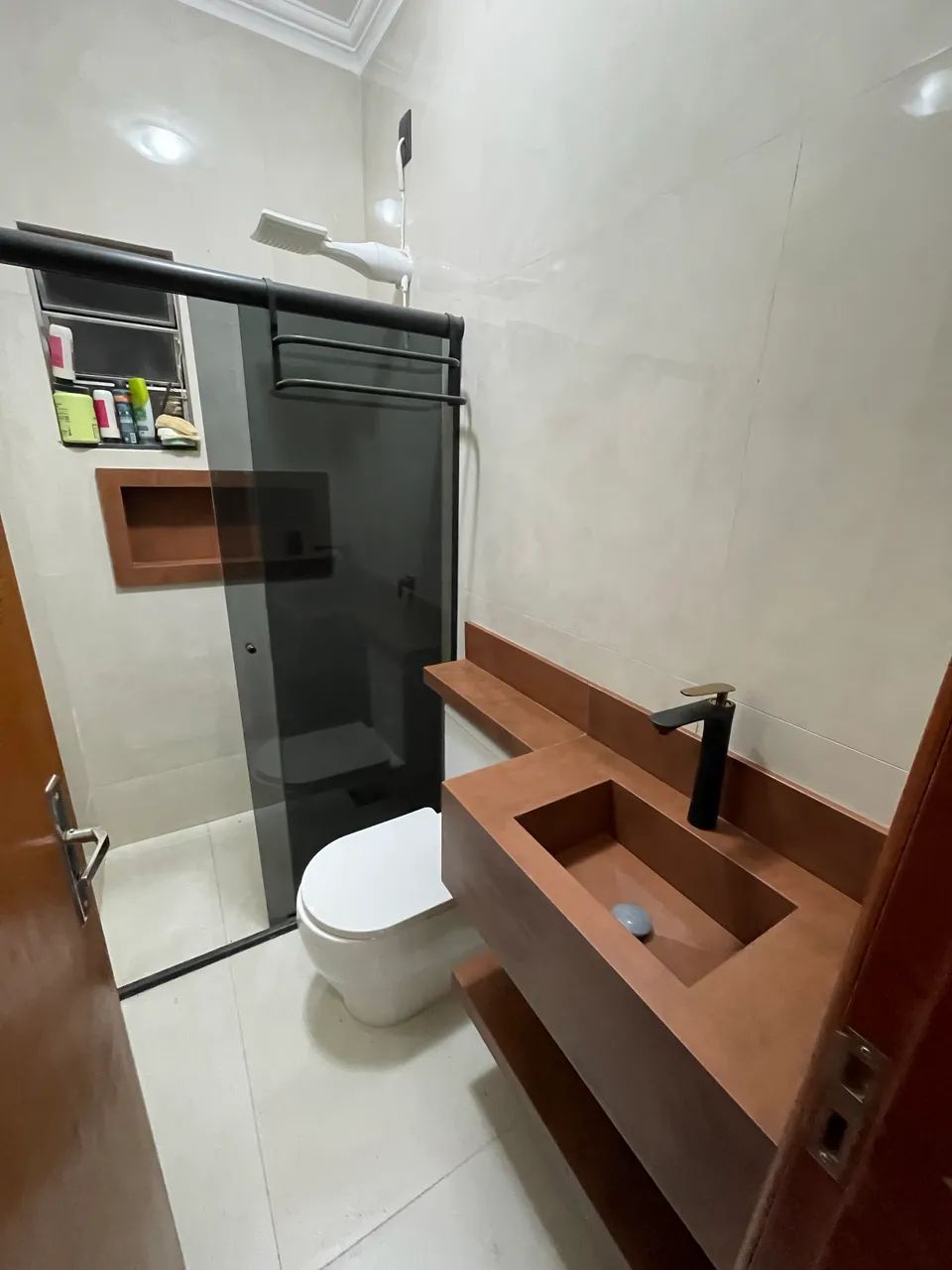 Pia em porcelanato - Foto 6