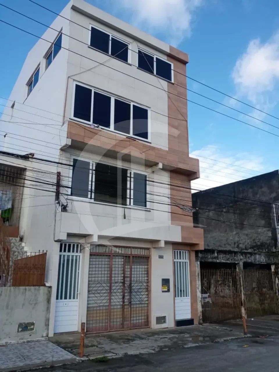 CASA DE 3 ANDARES À VENDA NA RUA ALAGOAS. - Foto 3