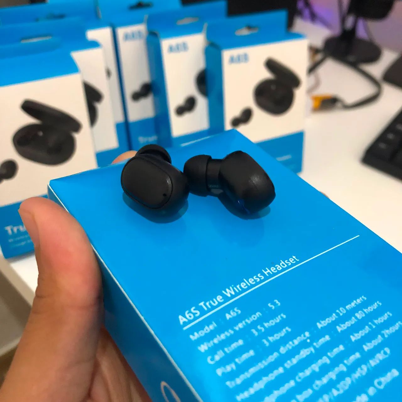 Fone de Ouvido Bluetooth Novo - Foto 2