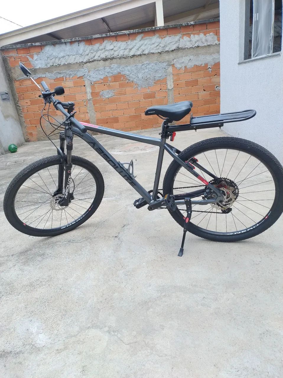 Bicicleta nova