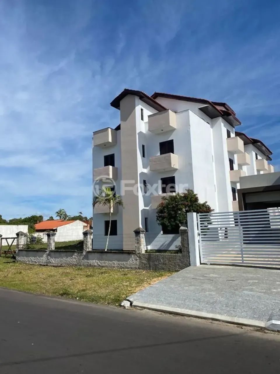 Edificio Inteiro  1812 m² com 50 quartos em Centro - Imbé - RS
