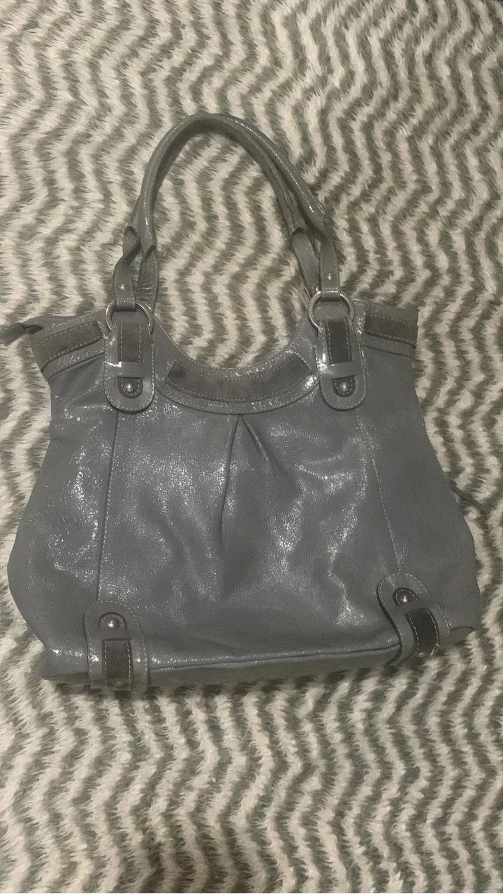 Bolsa em couro com camurça da Andarella semi- nova - Foto 2