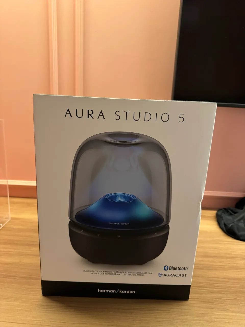 Caixa de Som Bluetooth Harman Kardon Aura Studio 5 com 160W Preta