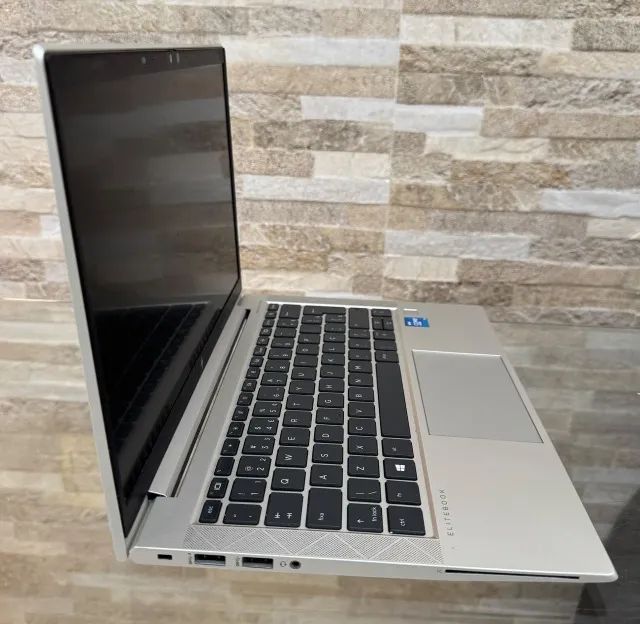 Notebook HP EliteBook 830 G8 i5 11ª Geração 8GB SSD 256GB