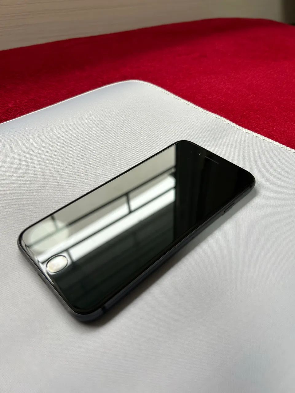 iPhone 8 64GB Cinza Espacial Tela impecável - Foto 2