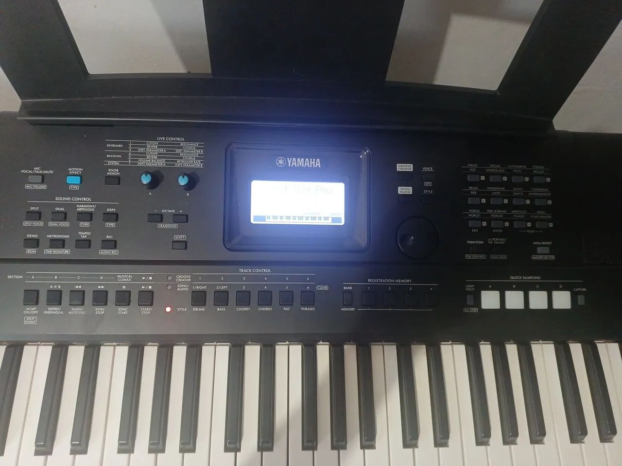 Teclado Yamaha PSR E-473 - Instrumentos musicais - Areal, Porto