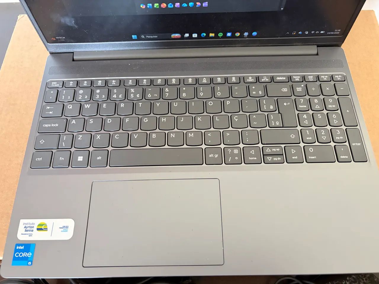 NOTEBOOK LENOVO I5 - Foto 4