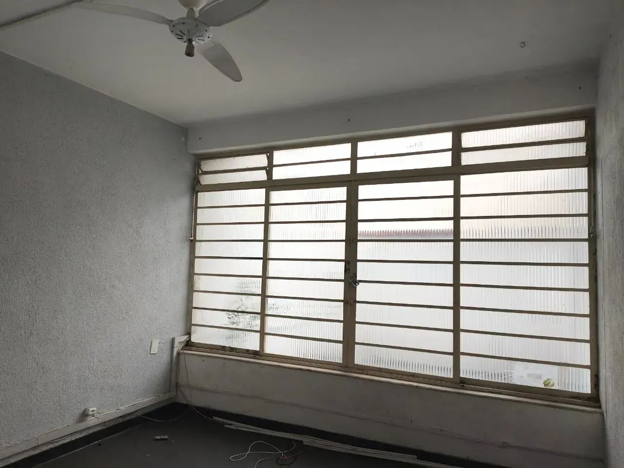 Sobrado para aluguel possui 145 metros quadrados com 3 quartos em Centro - Taubaté - SP - Foto 12