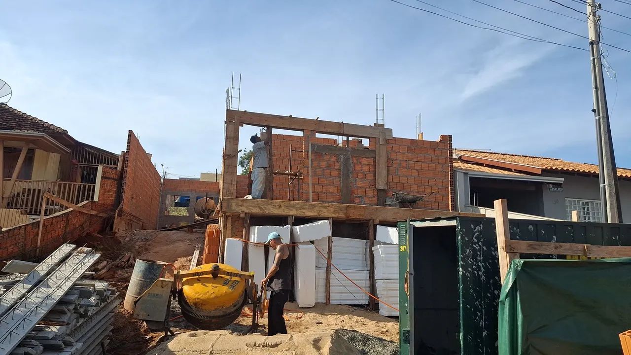 CONSTRUÇÃO E REFORMAS 