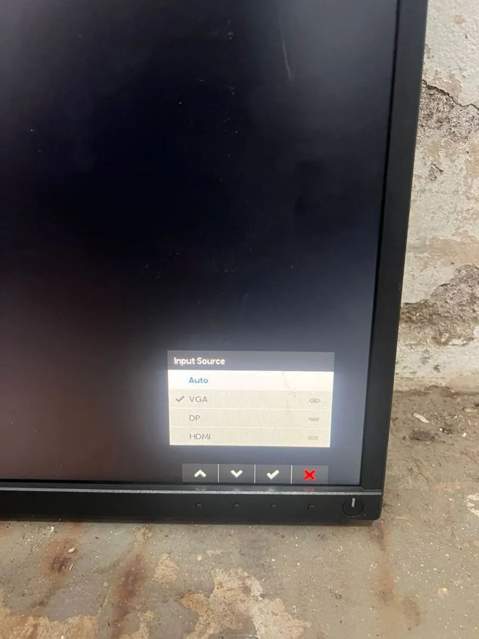 Monitor Dell 23" FHD IPS Profissional - Foto 3