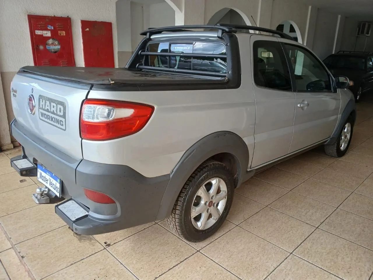 Fiat Strada Working Hard 1.4 Fire Flex 8V CD 2018 - Foto 2
