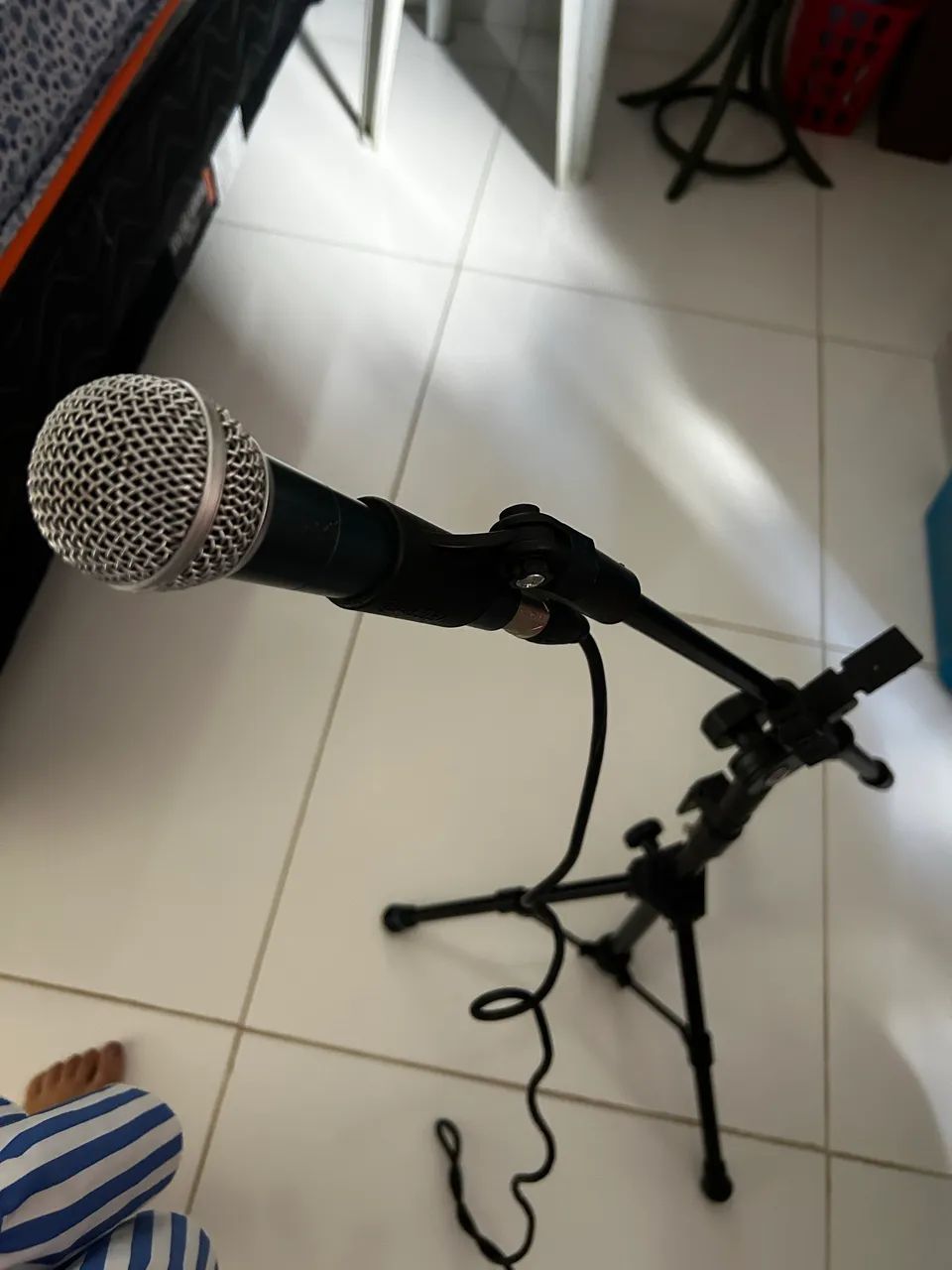 Wired Microphone403953684432168960
