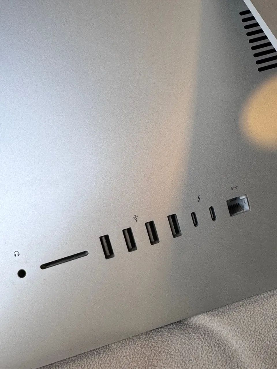 iMac Retina 4K 21,5 SSD 1TB  - Foto 3