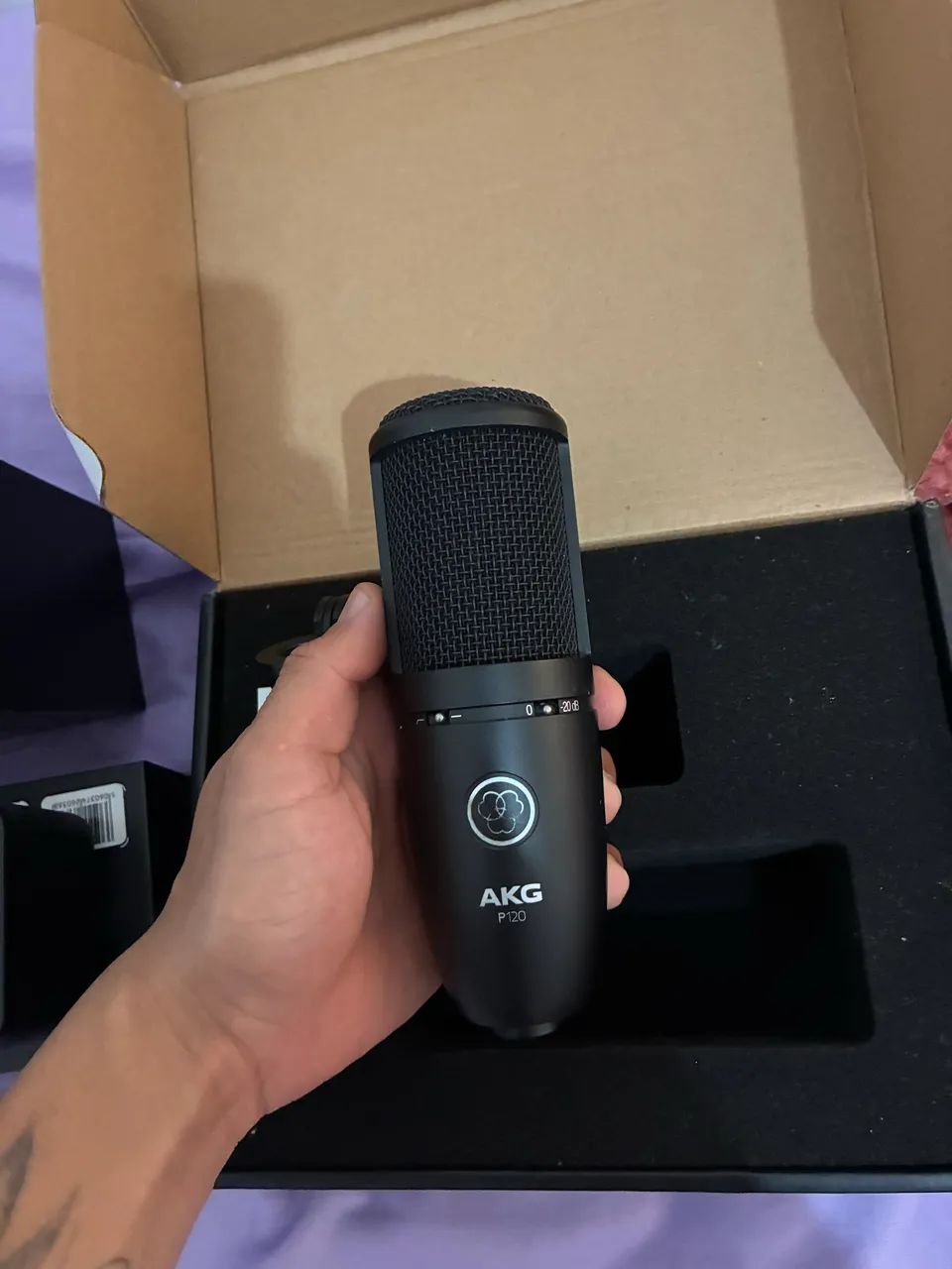 Microfone AKG P120 Original + Caixa + Cabo Ninja de Brinde