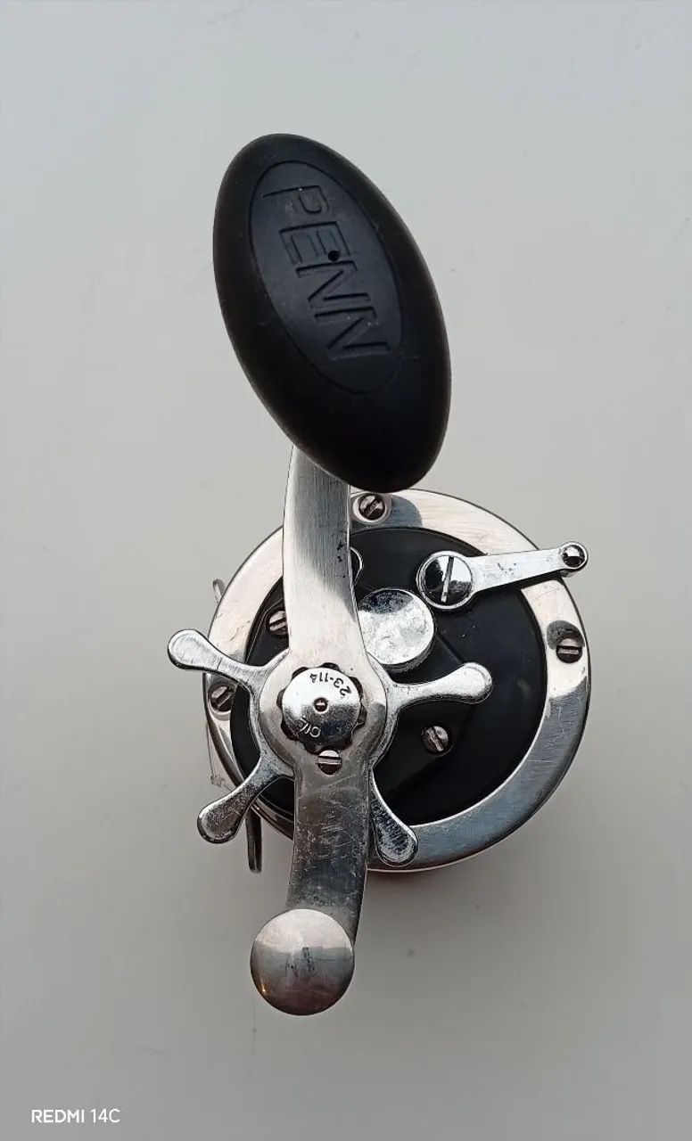 Carretilha para pesca Penn 320 GT2 - Foto 3