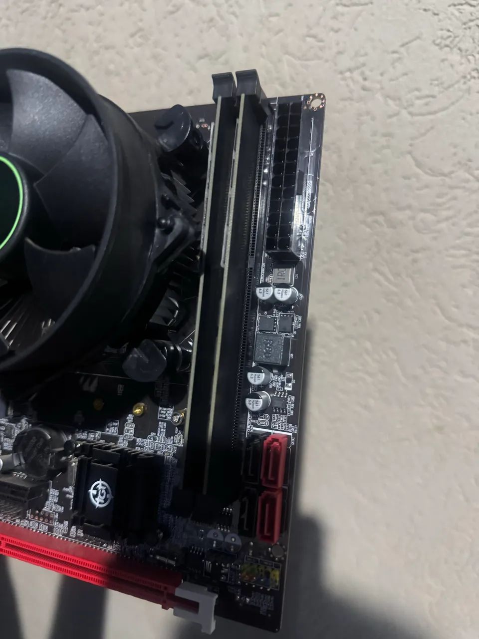 Placa mãe Tgt e i5 4590 com 16gb ddr3 - Foto 4