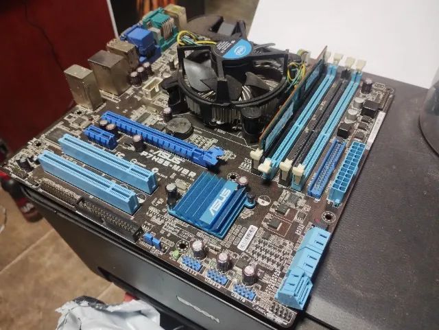 Placa Mãe Asus P7h55-m/br + Core I5 650