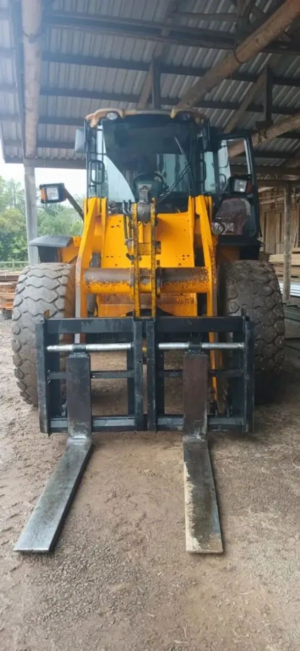 Pá Carregadeira Com Garfo Jcb 426 Zx 2007 - Foto 5