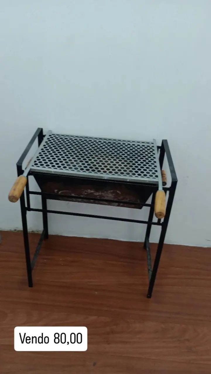 Churrasqueira desmontável 