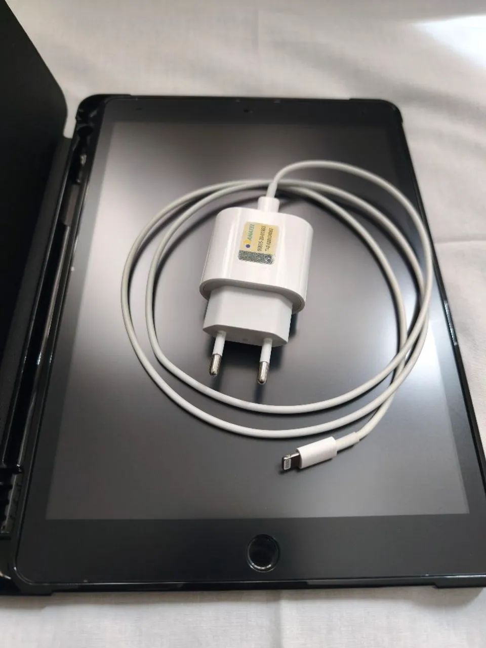 Apple iPad 8 10.2" Wi-Fi 32GB Cinza-espacial (8a Geração) Tablet - Foto 5