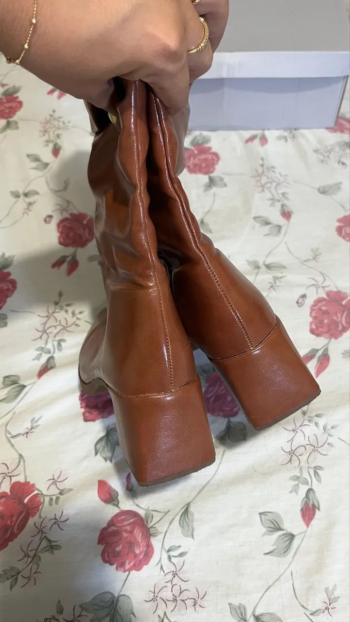 Bota caramelo 38 - Foto 3
