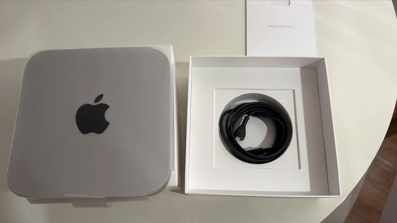 M2 Mac mini 8GB / 256GB & アルミスタンドセット Mac Mini Apple M2 8GB - SSD 256GB - Mais Store