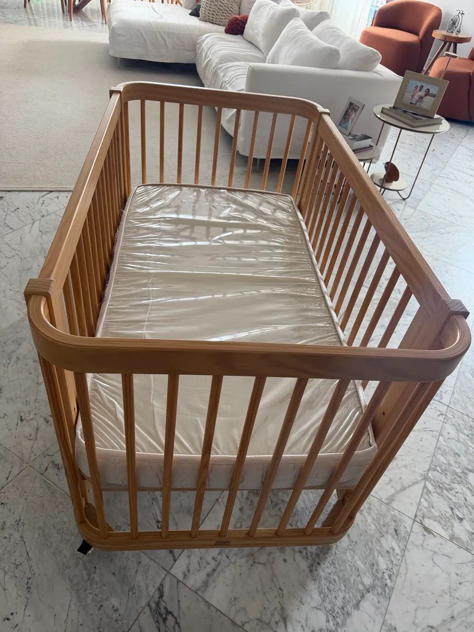Berço evolutivo Quarter com colchão ortobom 