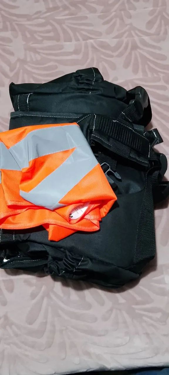 Vendo bag expansiva 80 litros nova nunca usada - Foto 2