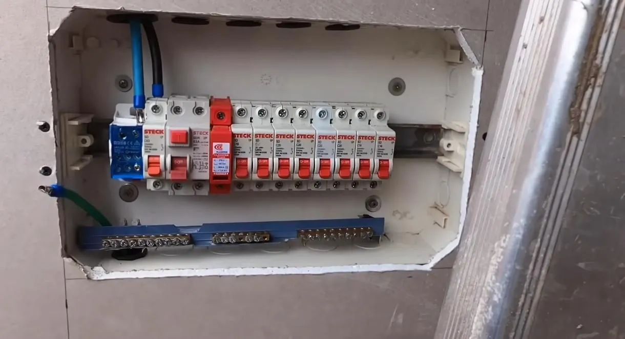 Eletricista residencial 