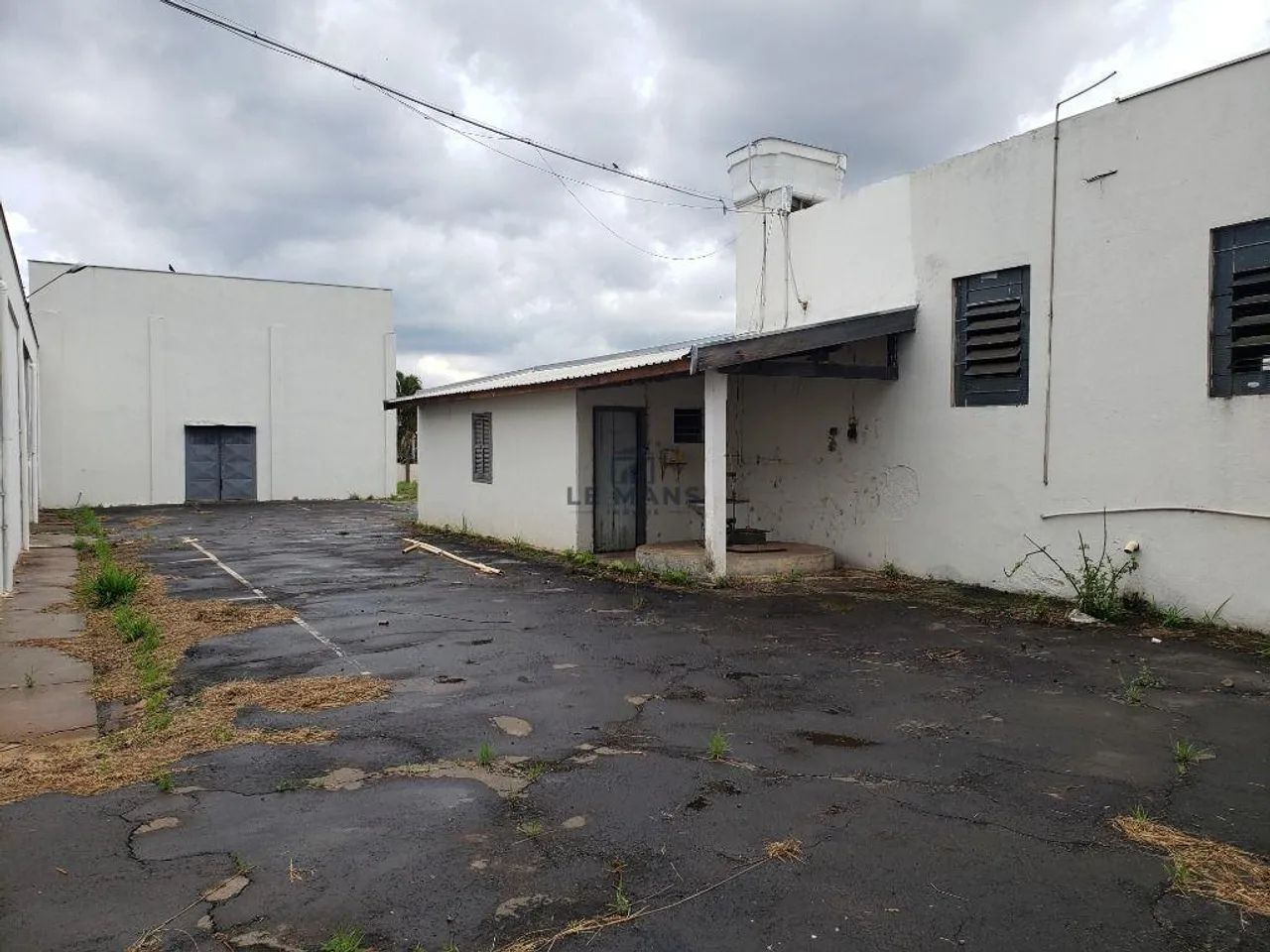 Salão comercial à venda e para alugar no bairro São Luis em Capivari/SP - Foto 2