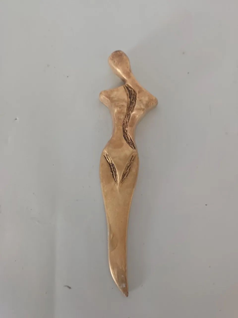 Celina Lisboa - abridor de cartas ou peso de papel - bronze